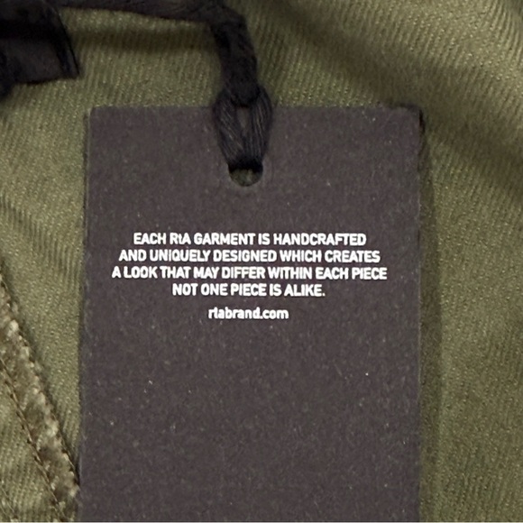 RTA Halima Jumpsuit Utility Zip Front Long Sleeve Tomboy Green Small New Cargo - Picture 12 of 13